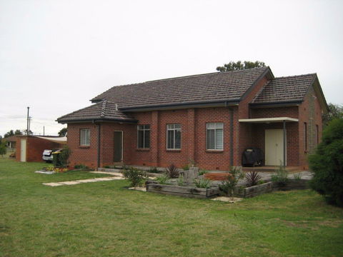The Church Retreat In Yerong Creek - Accommodation in Surfers Paradise 0