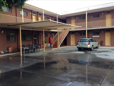 The Albury Regent Motel - Accommodation in Surfers Paradise 1