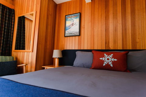 Thredbo Alpine Hotel - Accommodation in Surfers Paradise 1