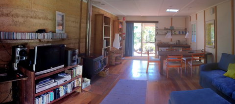 Windrose Bed And Breakfast - Accommodation in Surfers Paradise 1