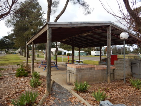 Yass Caravan Park - Accommodation in Surfers Paradise 2