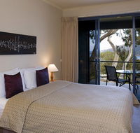 Chatby Lane - Accommodation in Surfers Paradise