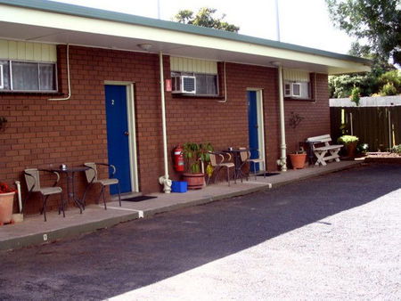 Opal Motel - Accommodation in Surfers Paradise 4