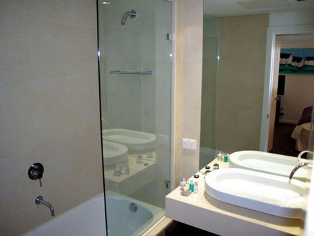 Boutique Stays - Lalique - Accommodation in Surfers Paradise 3