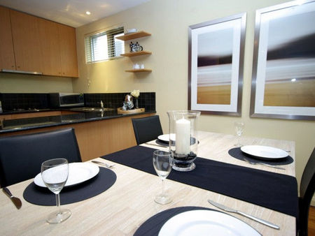 Boutique Stays - Beachside Point - Accommodation in Surfers Paradise 2
