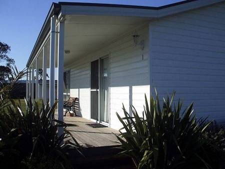 Prom Port Cottages - Accommodation in Surfers Paradise 3