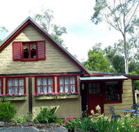 Jumbuk Cottage Bed and Breakfast - Accommodation in Surfers Paradise
