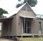 Marina Beach Cottages - Accommodation in Surfers Paradise
