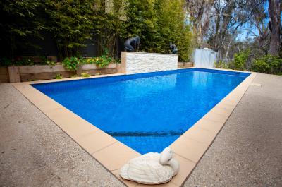 Cock 'n' Bull Boutique Hotel - Accommodation in Surfers Paradise 0