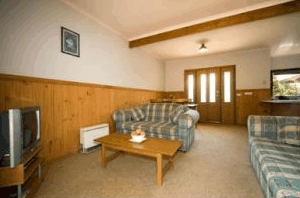 Banjo’s All Seasons Accommodation - Accommodation in Surfers Paradise 2