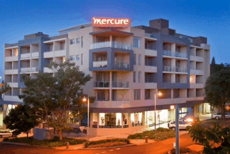 Mercure Centro Hotel - Accommodation in Surfers Paradise