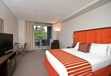 Mercure Centro Hotel - Accommodation in Surfers Paradise 4