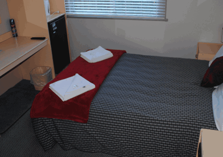 Tea Gardens Hotel Motel - Accommodation in Surfers Paradise 1