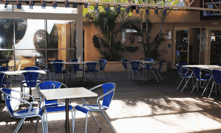 Tea Gardens Hotel Motel - Accommodation in Surfers Paradise 2