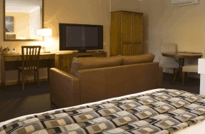 In Town Motor Inn - Accommodation in Surfers Paradise 3