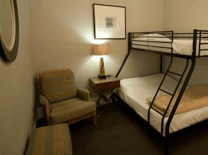 Home Backpackers - Accommodation in Surfers Paradise
