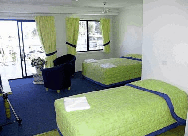 T's Tennis Resort - Accommodation in Surfers Paradise