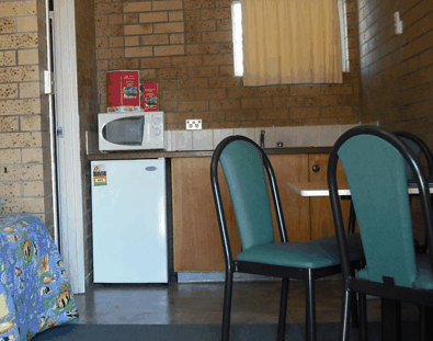 Dragon & Phoenix Motel - Accommodation in Surfers Paradise 4