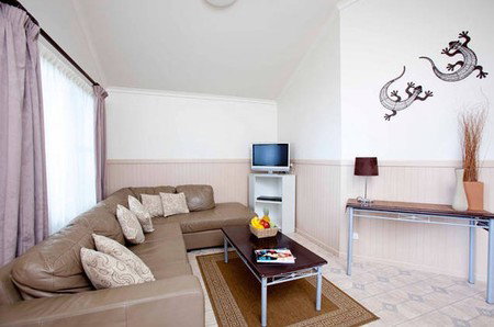 Blue Dolphin Resort & Holiday Park - Accommodation in Surfers Paradise 5