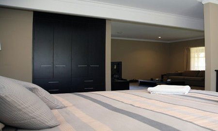 St Francis Winery - Accommodation in Surfers Paradise 0