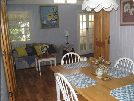 Chelsand Cottage - Accommodation in Surfers Paradise 1