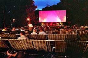 Deckchair Cinema - Accommodation in Surfers Paradise 2