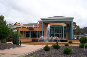 Country Club Tasmania - Accommodation in Surfers Paradise 3