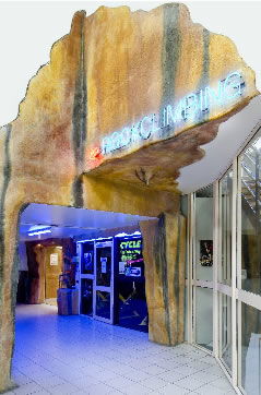 Cliffhanger Climbing Gym - Accommodation in Surfers Paradise 1