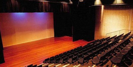 Riverside Theatre - Accommodation in Surfers Paradise 4