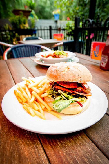 Outback Splash - Accommodation in Surfers Paradise 2
