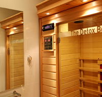 The Boardwalk Spa - Accommodation in Surfers Paradise