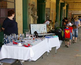 Boulder Market Day - Accommodation in Surfers Paradise 0