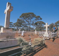 Old Pioneer Cemetery Coolgardie - Accommodation in Surfers Paradise