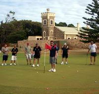 Glanville Hall Par 3 Golf Course - Accommodation in Surfers Paradise