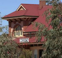 Moonta Tourist Office - Accommodation in Surfers Paradise