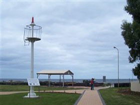 Turnbull Park, Centenary Park And Foreshore - Accommodation in Surfers Paradise 0