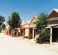 Old Tailem Town Pioneer Village - Accommodation in Surfers Paradise