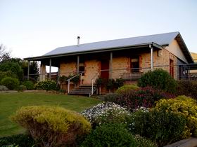 Tim Gramp Wines - Accommodation in Surfers Paradise 0
