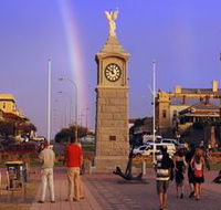 Semaphore Walks - Accommodation in Surfers Paradise