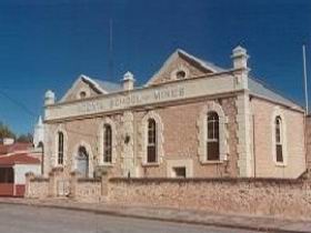 Local And Family History Resource Centre - Accommodation in Surfers Paradise 0