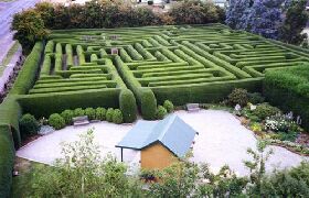 Westbury Maze And Tea Room - Accommodation in Surfers Paradise 0
