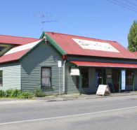 Stanley's Studio and Gallery - Fine Art and Craft - Accommodation in Surfers Paradise