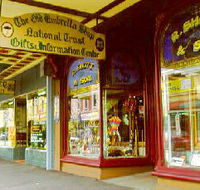 Old Umbrella Shop - Accommodation in Surfers Paradise