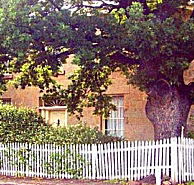 Oak Lodge - Accommodation in Surfers Paradise