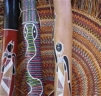Didgeridoo Hut and Art Gallery - Accommodation in Surfers Paradise