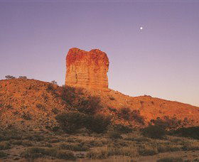 Chambers Pillar Historical Reserve - Accommodation in Surfers Paradise 0