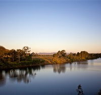 Lake Wivenhoe - Accommodation in Surfers Paradise