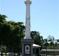 World War I Memorial Cenotaph and Jubilee Park - Accommodation in Surfers Paradise
