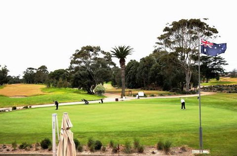 Patterson River Golf Club - Accommodation in Surfers Paradise 7