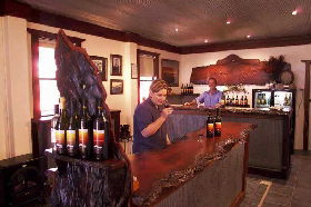 Burk Salter Wines - Accommodation in Surfers Paradise 1